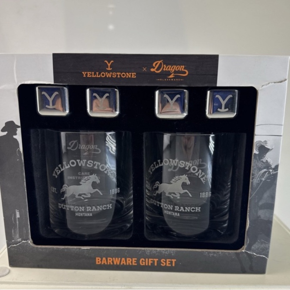 Dutton Ranch Barware Gift Set - Black